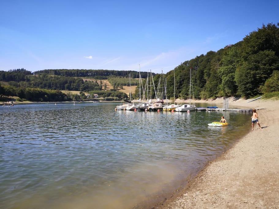 Ferienhaus Lena Im Sauerland Direkt Am Hennesee Meschede Buitenkant foto